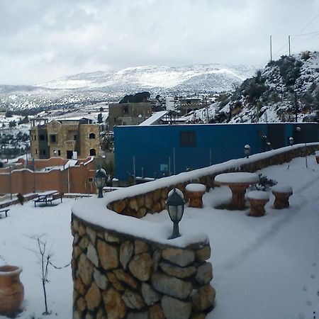Sanabl Druze Hospitality Bed & Breakfast Ein Kinya Exterior photo