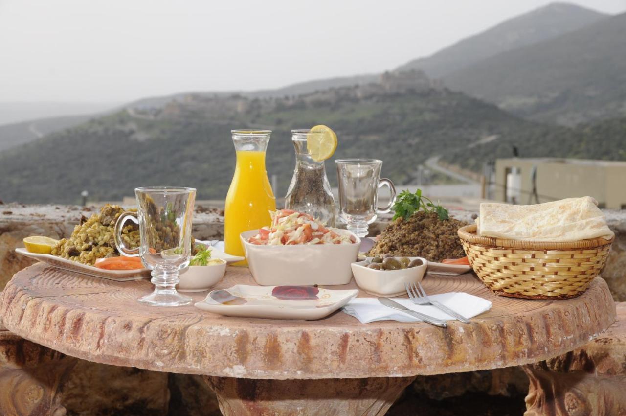 Sanabl Druze Hospitality Bed & Breakfast Ein Kinya Exterior photo